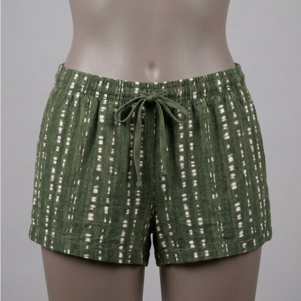 Old Navy Olive Green Drawstring Patterned Athletic Shorts